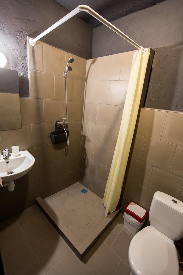 Lviv Loft Prison Hostel Екстериор снимка