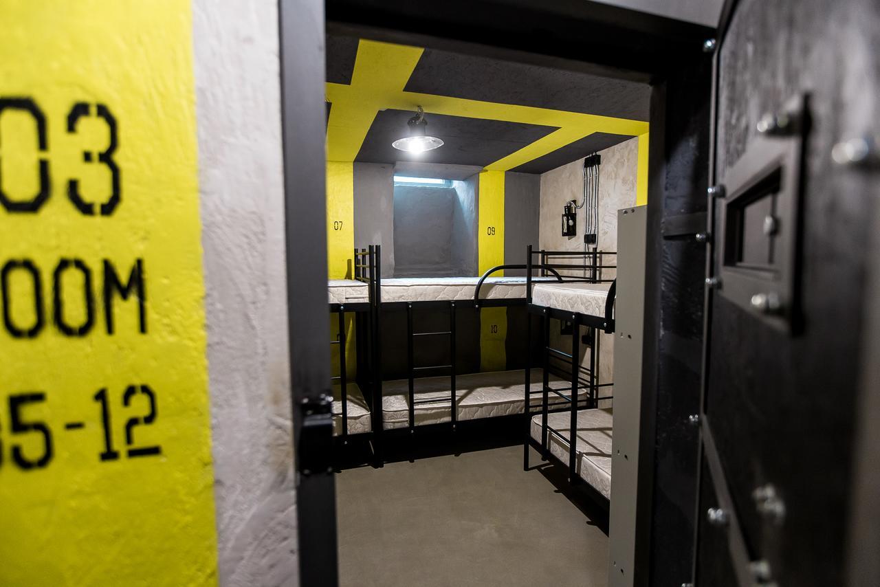 Lviv Loft Prison Hostel Екстериор снимка