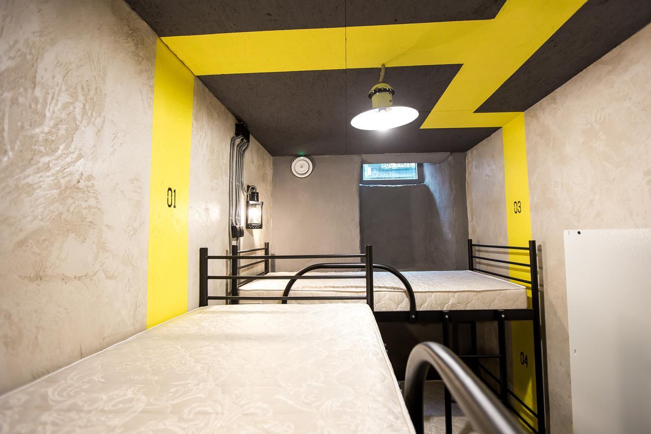 Lviv Loft Prison Hostel Екстериор снимка