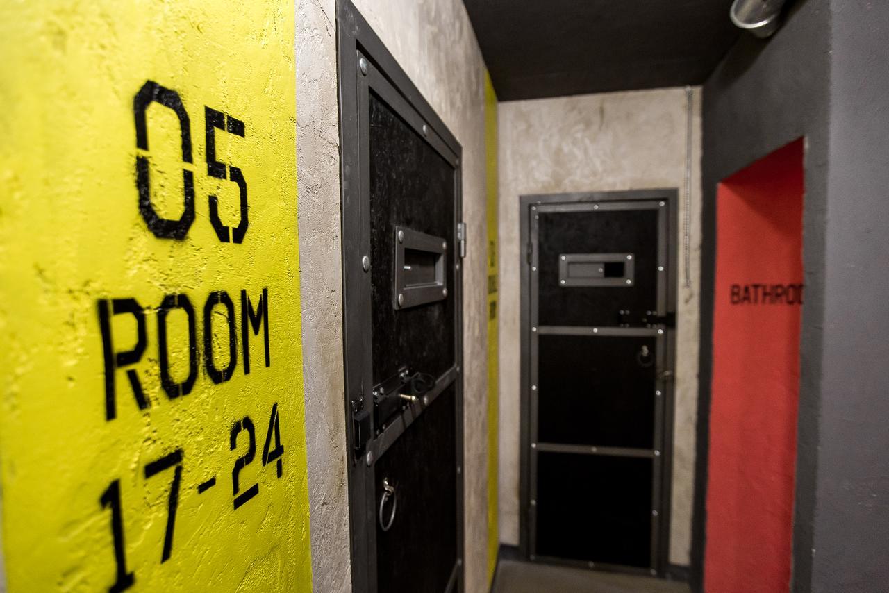 Lviv Loft Prison Hostel Екстериор снимка