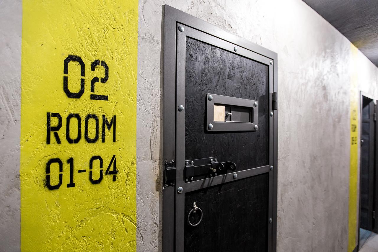 Lviv Loft Prison Hostel Екстериор снимка