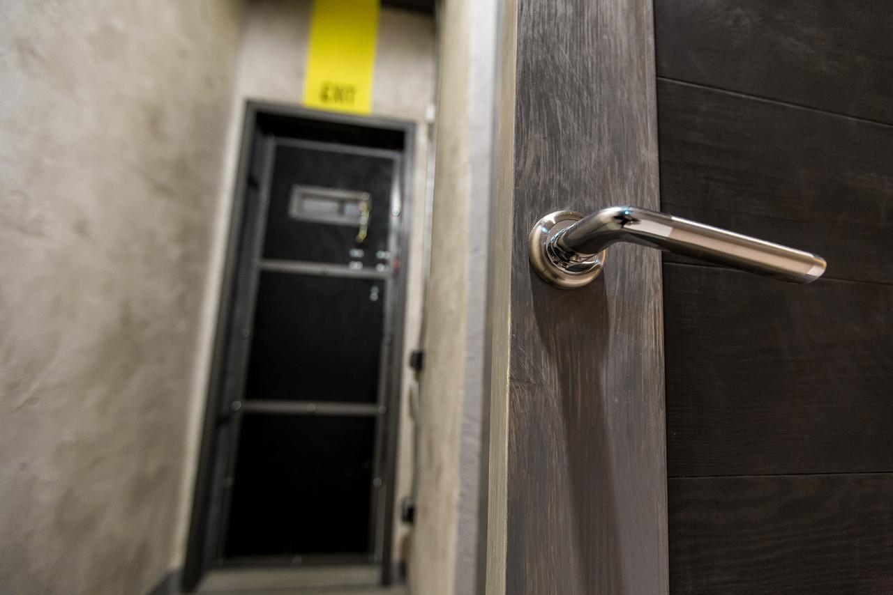 Lviv Loft Prison Hostel Екстериор снимка