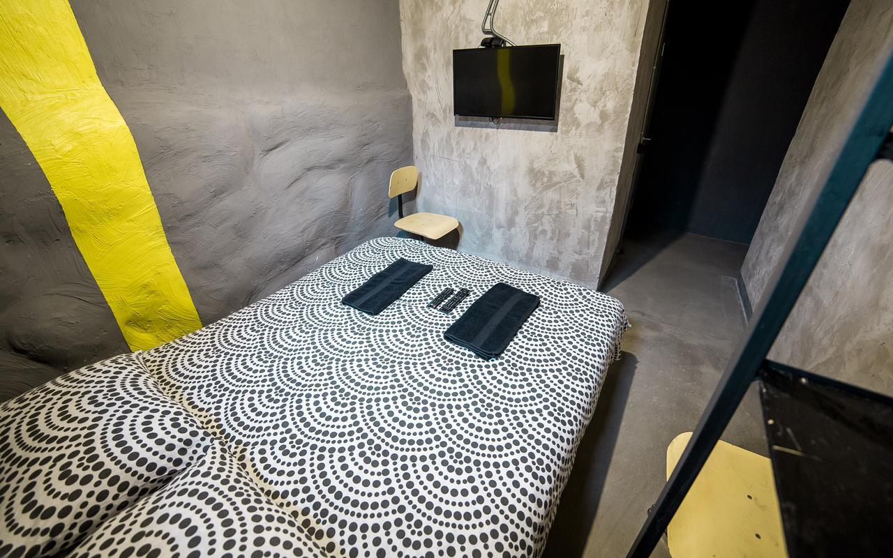 Lviv Loft Prison Hostel Екстериор снимка