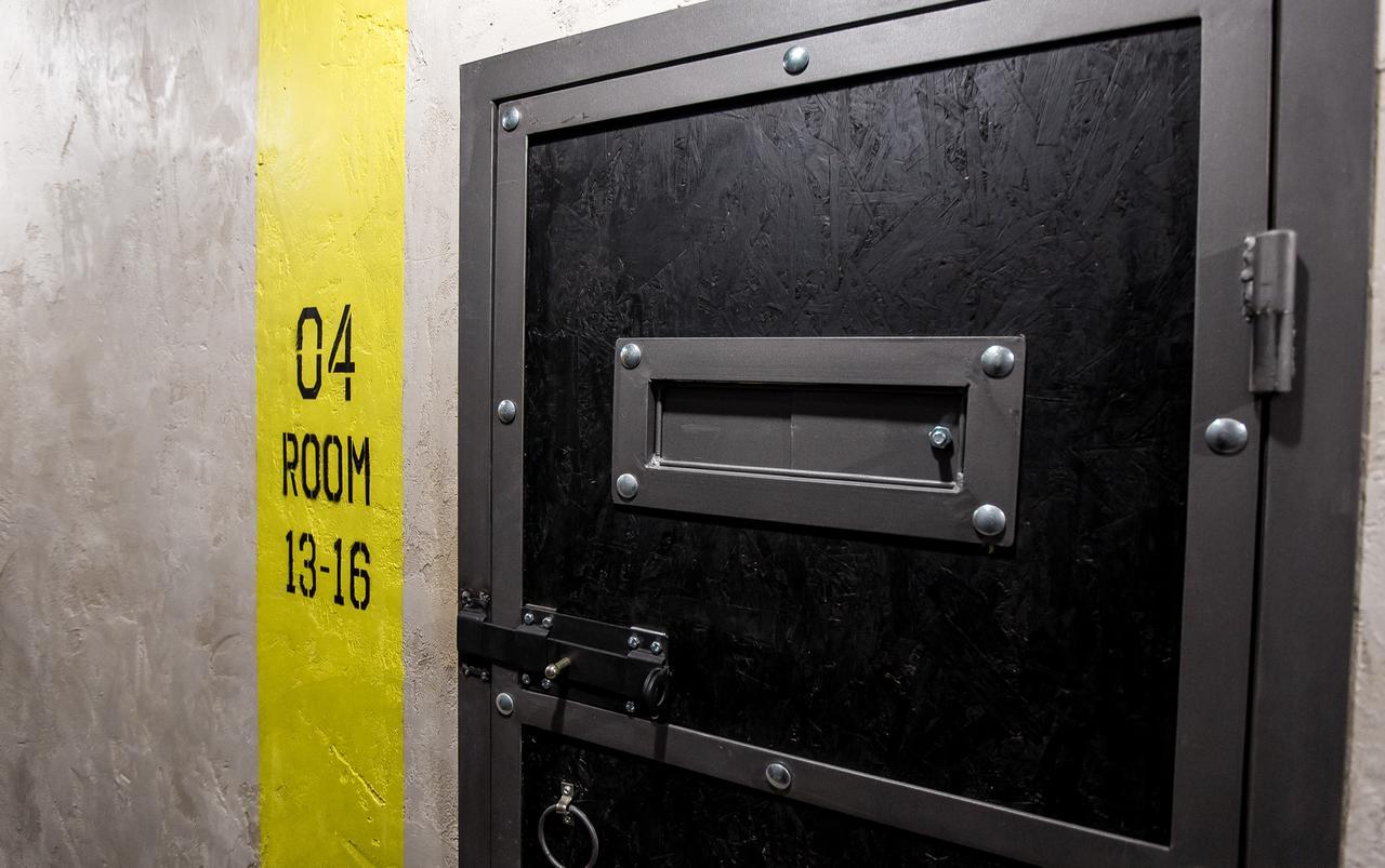 Lviv Loft Prison Hostel Екстериор снимка