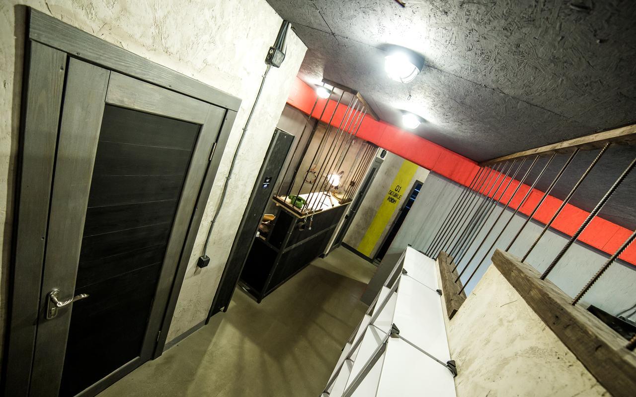 Lviv Loft Prison Hostel Екстериор снимка